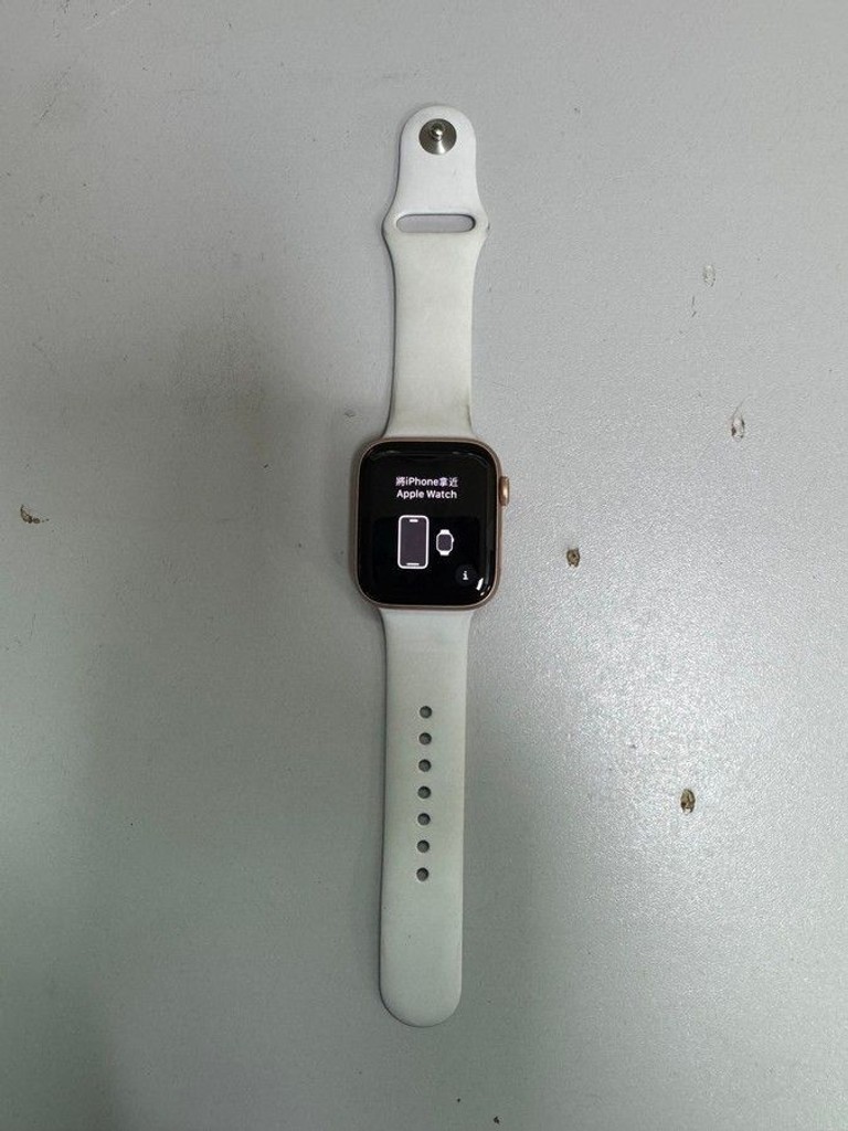 Распродажа Apple se 44mm a2352, продавец Техноскарб
