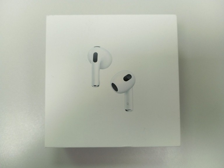 Купити Apple airpods 3rd generation Б/У
