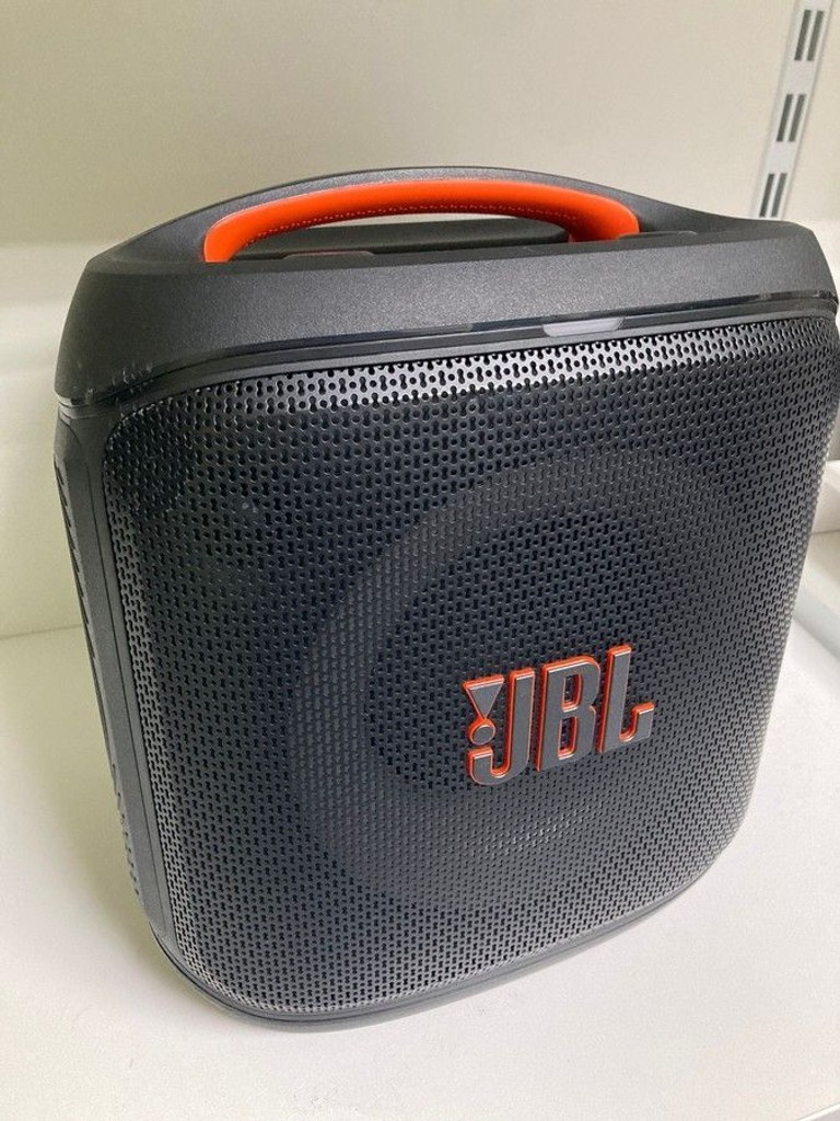 Дешиво Jbl partybox encore essential 2 с ломбарда