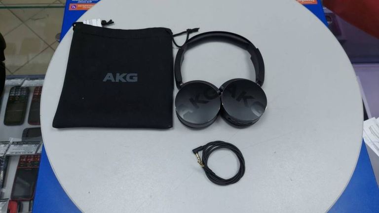 Купити Akg y50 Б/У