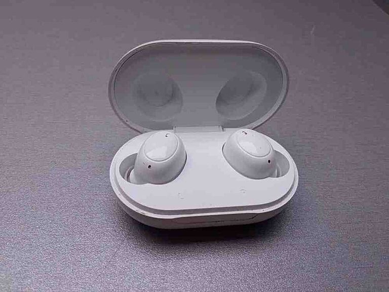 Оголошення Oppo buds enco w12 eti81 Б/У