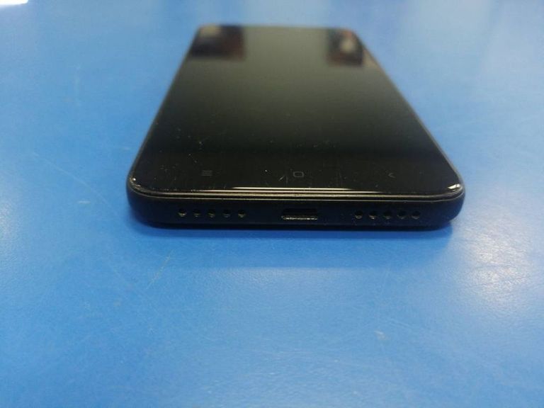 Дешиво Xiaomi Redmi 4x 4/64GB Pink с ломбарда