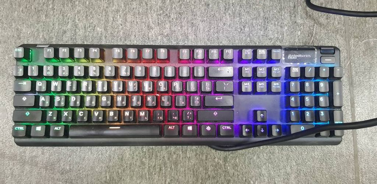 Steelseries apex pro tkl 64735