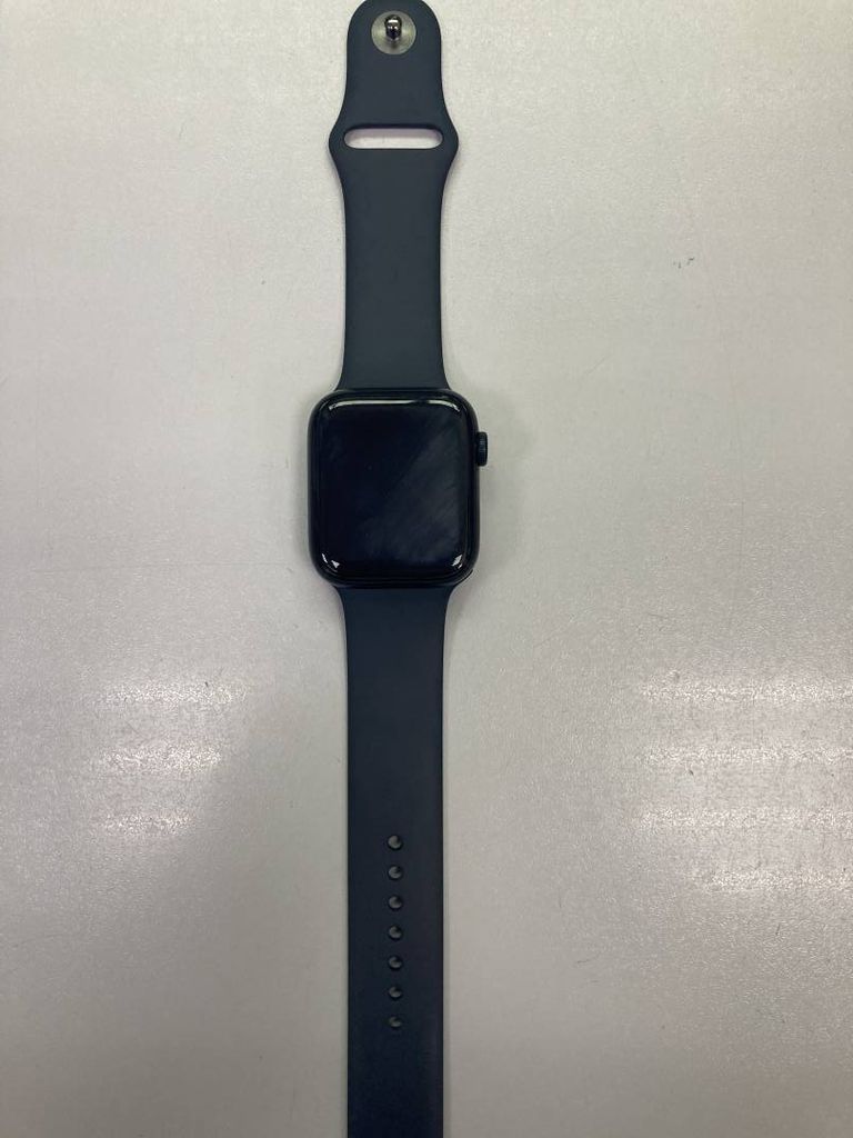 Apple watch se 2 gps 44mm aluminum case with sport