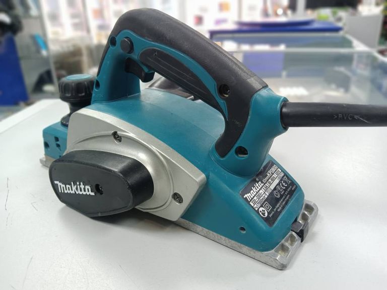 Makita kp 0800