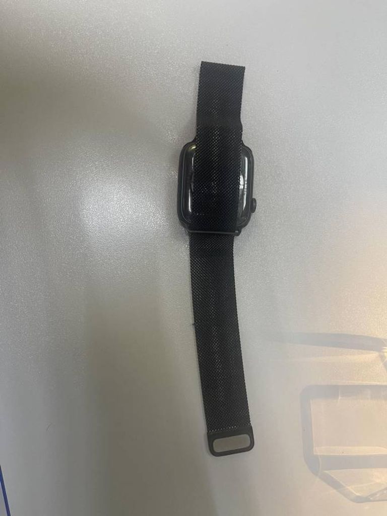 Apple watch series 6 44mm aluminum case