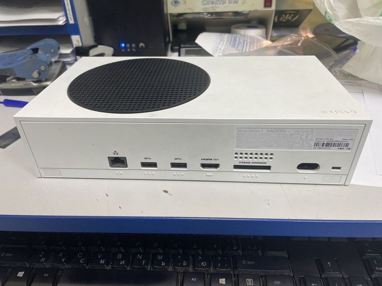 Дешево Microsoft xbox series s 512gb з ломбарду