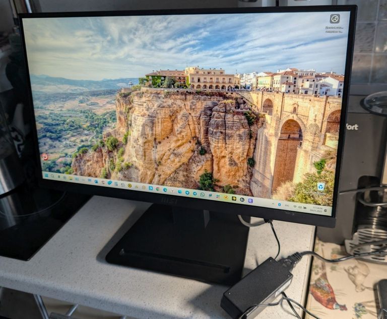 Дешево Msi PRO MP223 з ломбарду