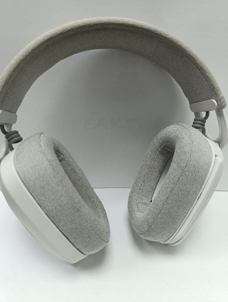 Дешиво Logitech zone vibe 100 с ломбарда