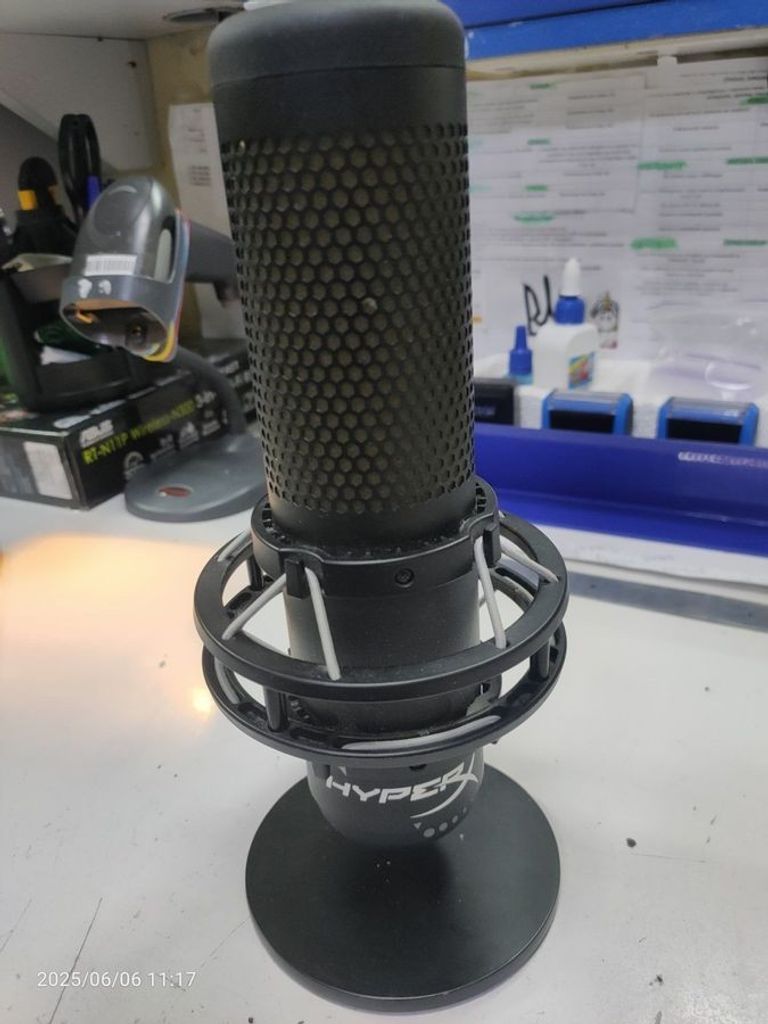 Купить Hyperx quadcast s Б/У