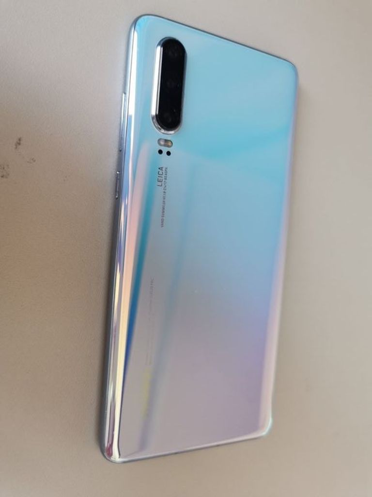 Дешево HUAWEI P30 6/128GB Aurora (51093NDH, 51093NDF) з ломбарду