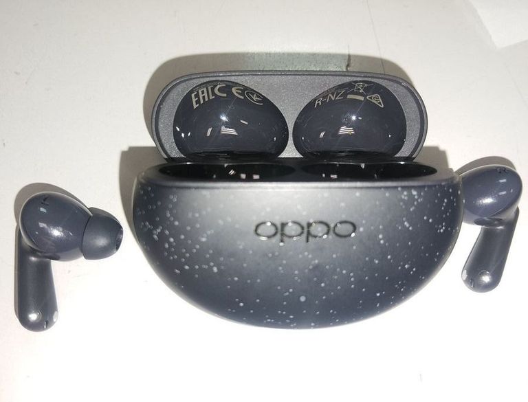 Дешиво Oppo enco air4 pro с ломбарда