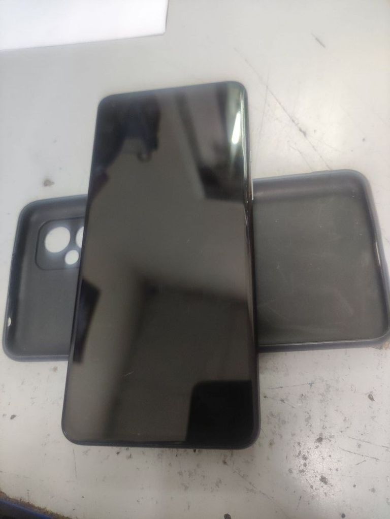 Оголошення One Plus 9 5g 8/128gb Б/У