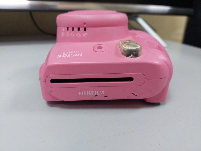 Дешево Fujifilm instax mini 9 з ломбарду