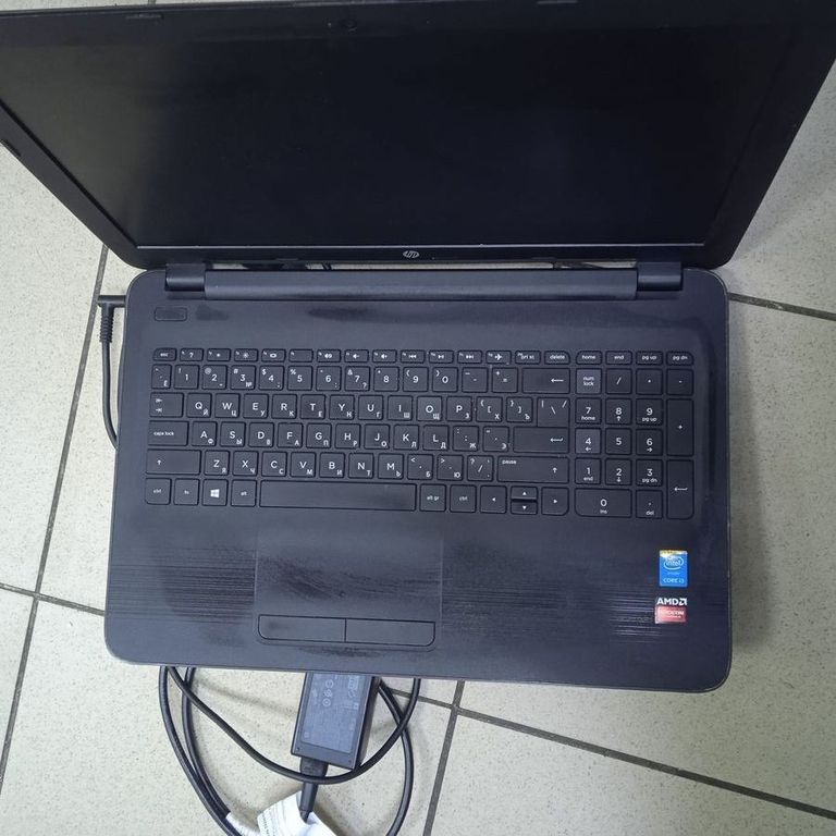 Hp 15/core i3 5005u ddr3/4gb ddr3/hdd *відсутній/ssd 128 gb/radeon r5 m330 Код:01-200763552. Зображення 6
