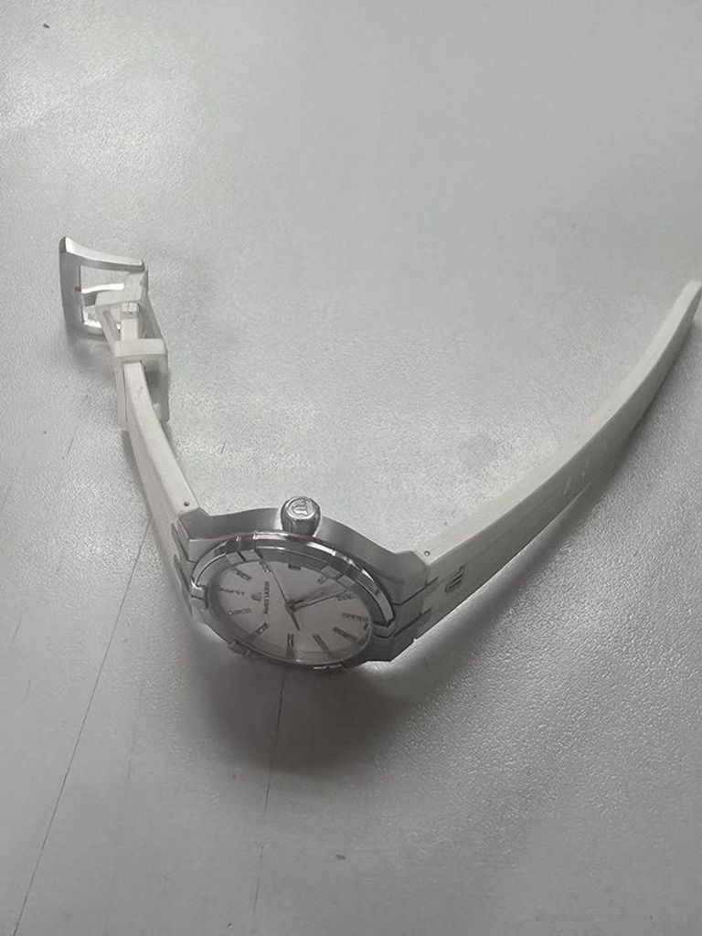 Купити Maurice Lacroix ai 1106 Б/У