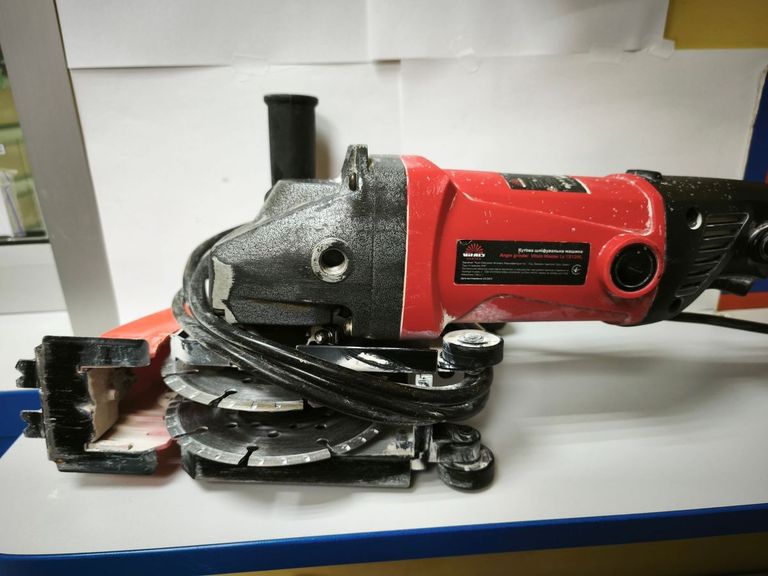 Купити Vitals Ls 1512HL Б/У