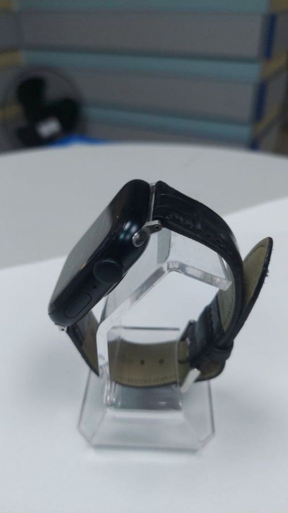 Дешиво Apple watch se 2 gps 44mm aluminium case с ломбарда