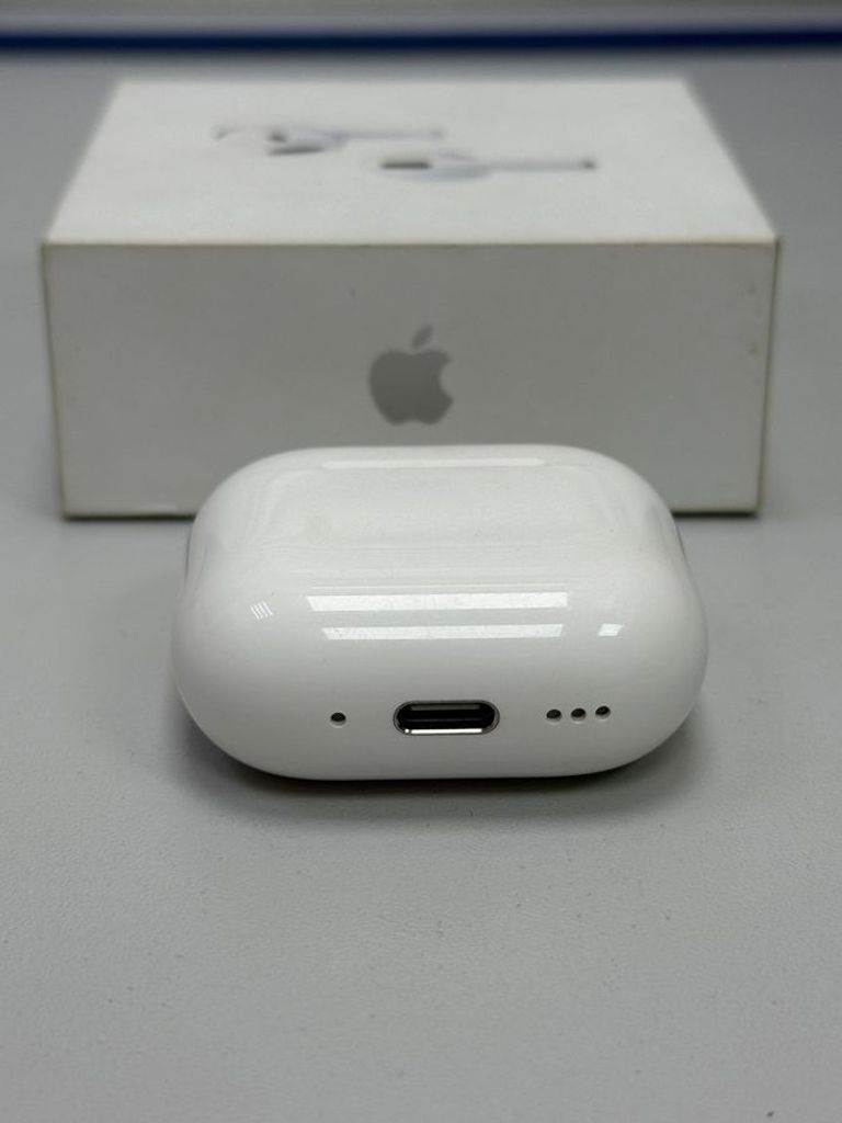 Распродажа Apple airpods 4 with active noise cancellation, продавец Техноскарб