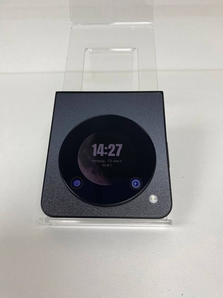 Дешиво Zte nubia flip 8/256gb с ломбарда