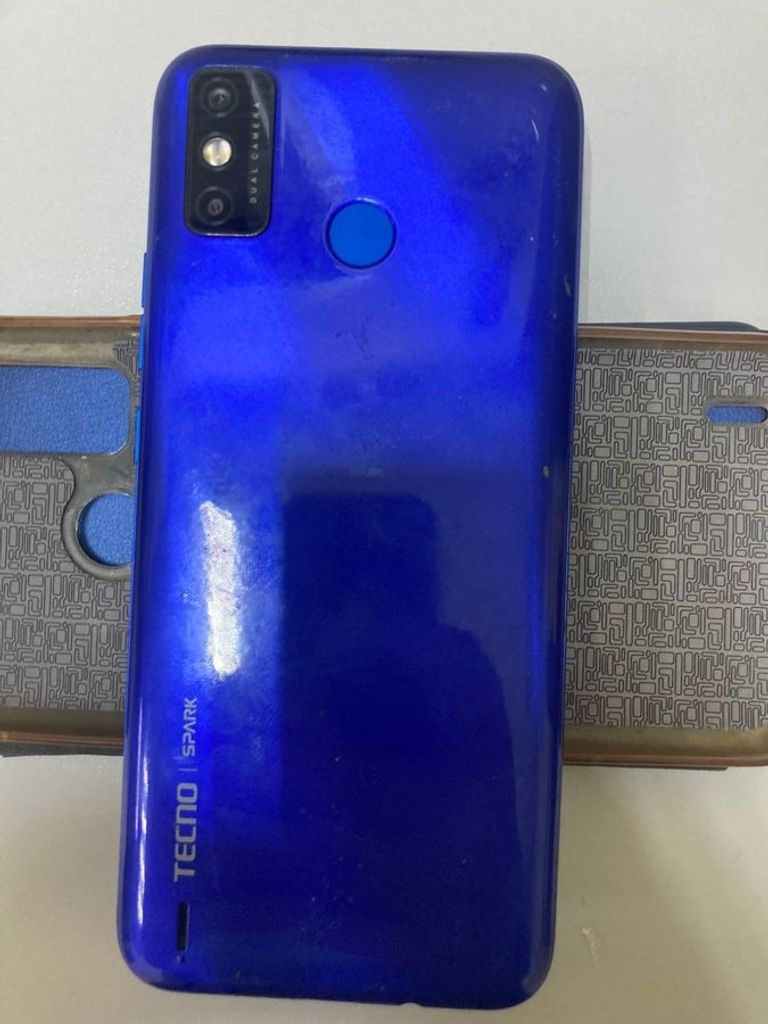 Оголошення Tecno spark 6 go ke5j 3/64gb Б/У