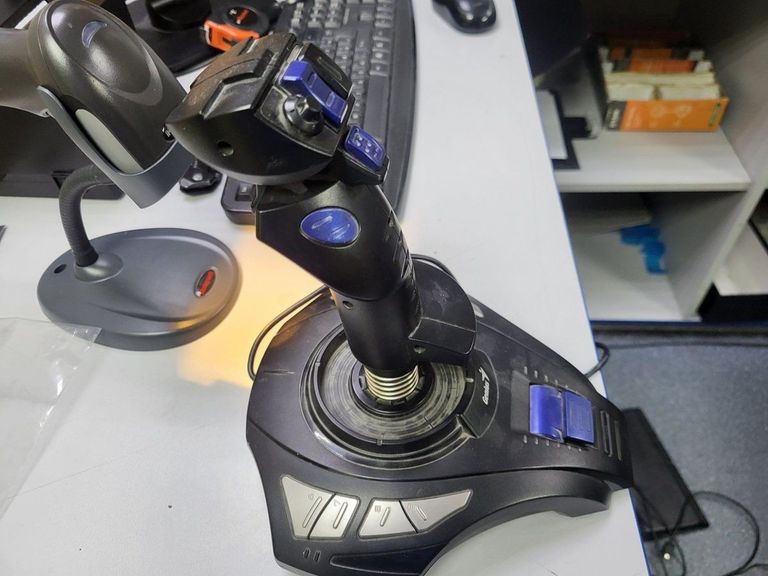 Купить Genius metalstrike 3d usb Б/У