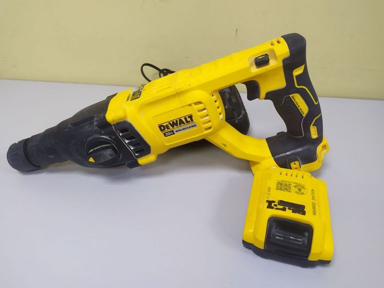 Дешево Dewalt DCH133N з ломбарду