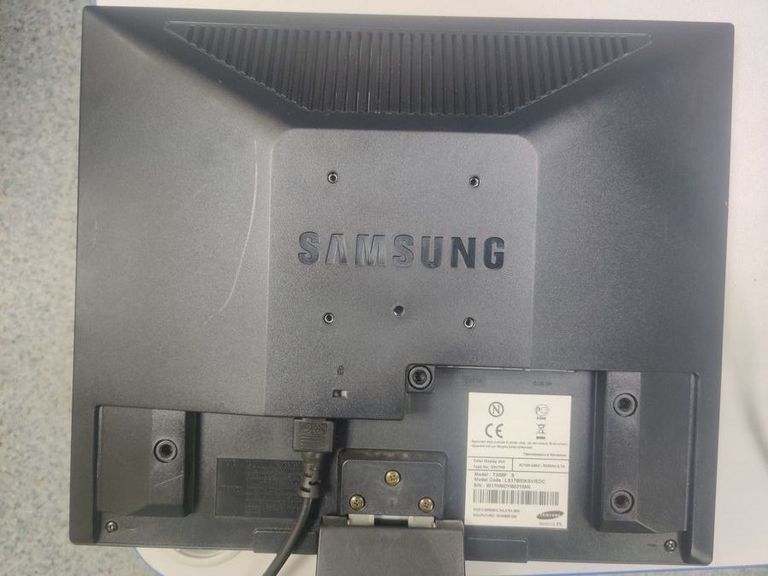 Объявление Samsung 730bf Б/У