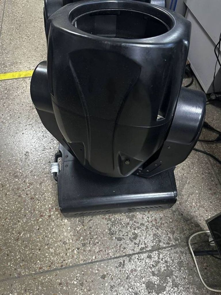 Купить Ying Wei stage zoom 575 Б/У