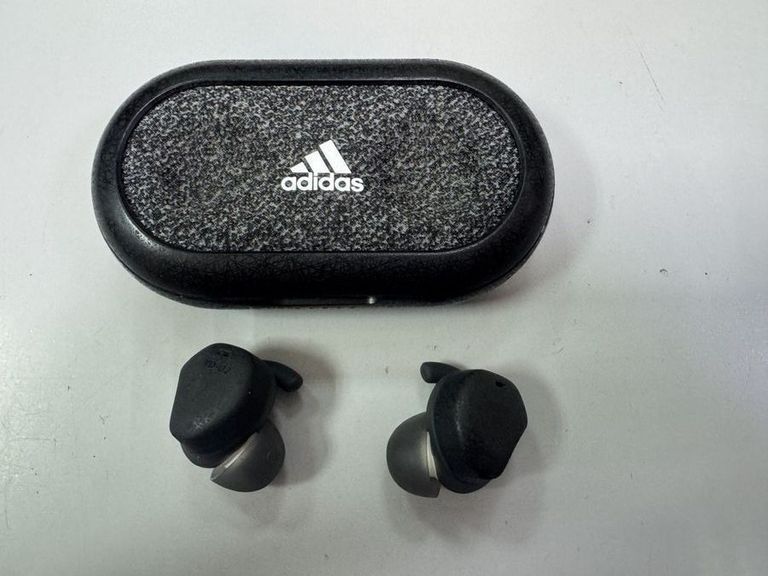 Купить Adidas headphones fwd-02 Б/У