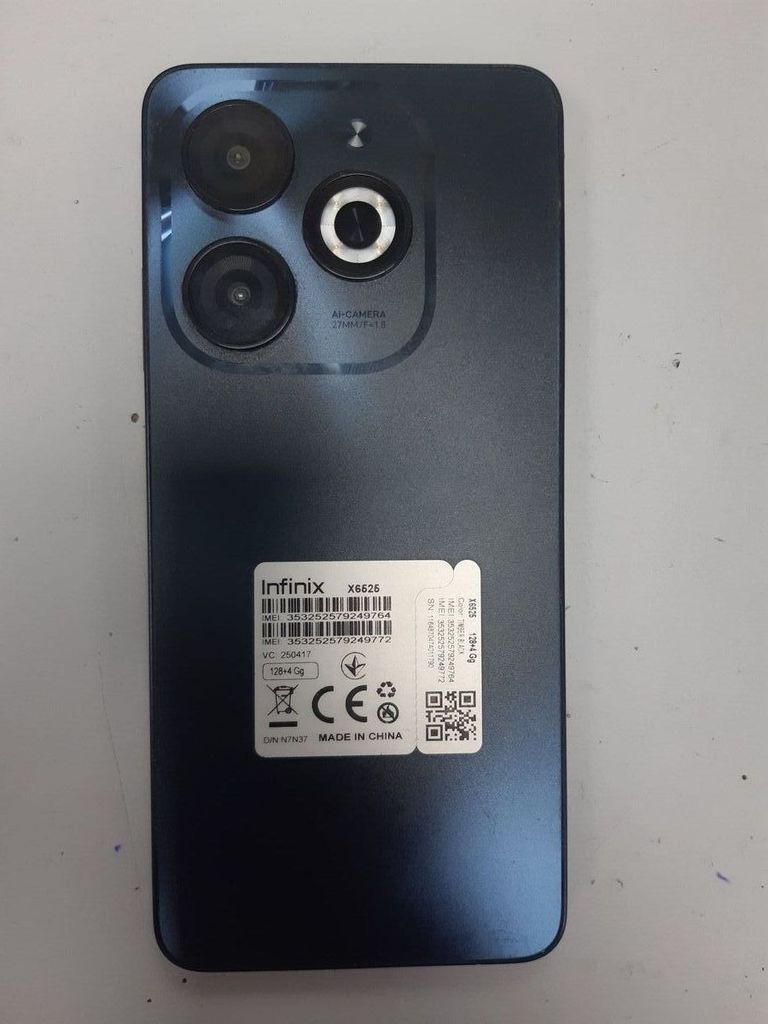 Оголошення Infinix smart 8 x6525 4/128gb Б/У