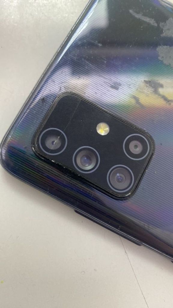 Розпродаж Samsung galaxy a71 sm-a715f 6/128gb, продавець Техноскарб