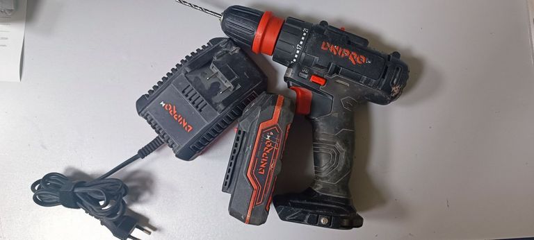 Купити Dnipro-M cd-218q 1акб 2ah зп Б/У