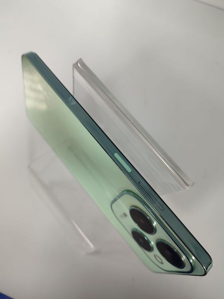 Infinix hot 40 8/256gb Код:01-200842274. Изображение 7