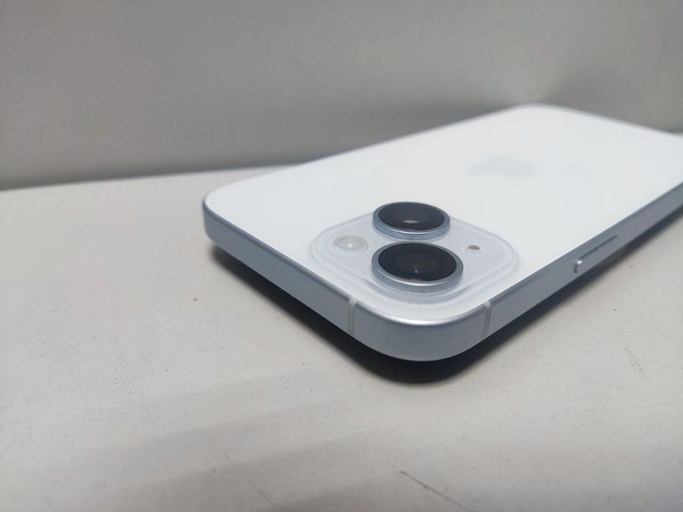 Apple iPhone 15 128GB Green Код:01-200862689. Зображення 9