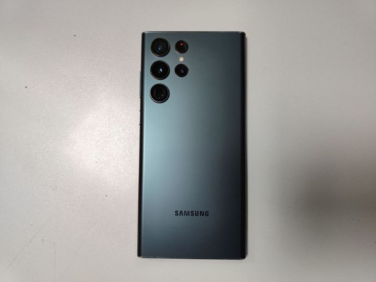 Купити Samsung galaxy s22 ultra sm-s908b 12/256gb Б/У