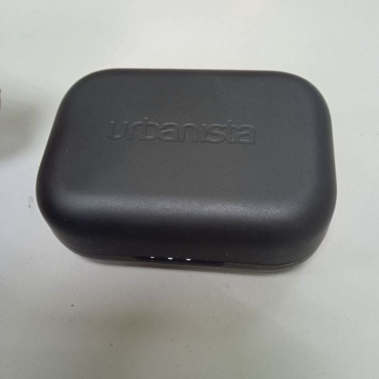 Купити Urbanista london Б/У