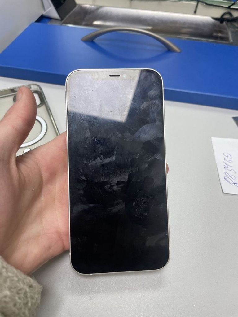 Купить Apple iPhone 12 128GB (PRODUCT)RED Б/У