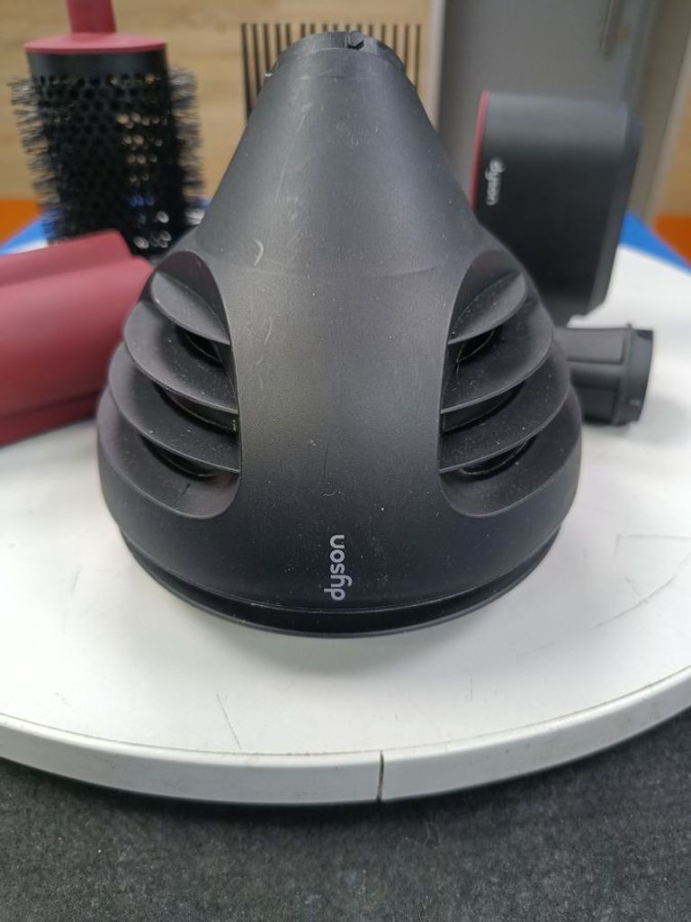 Dyson hs08 airwrap i.d. long styler straight to wavy ceramic 533598-01 Код:01-200886333. Изображение 9