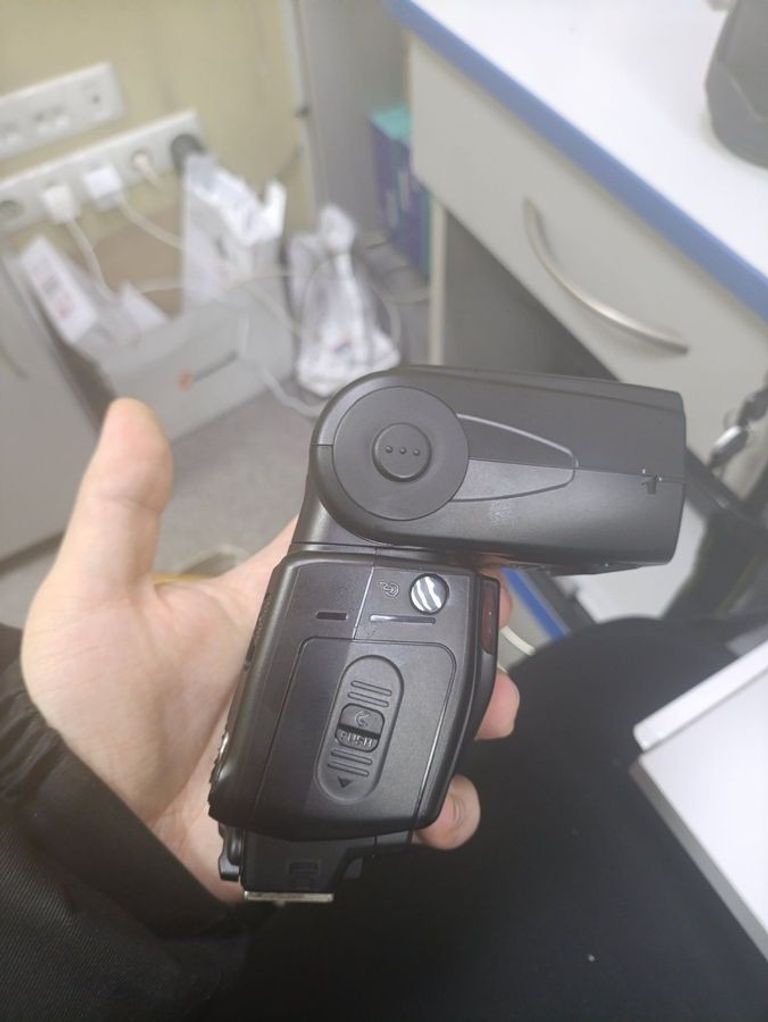 Объявление Nikon Speedlight SB-700 Б/У