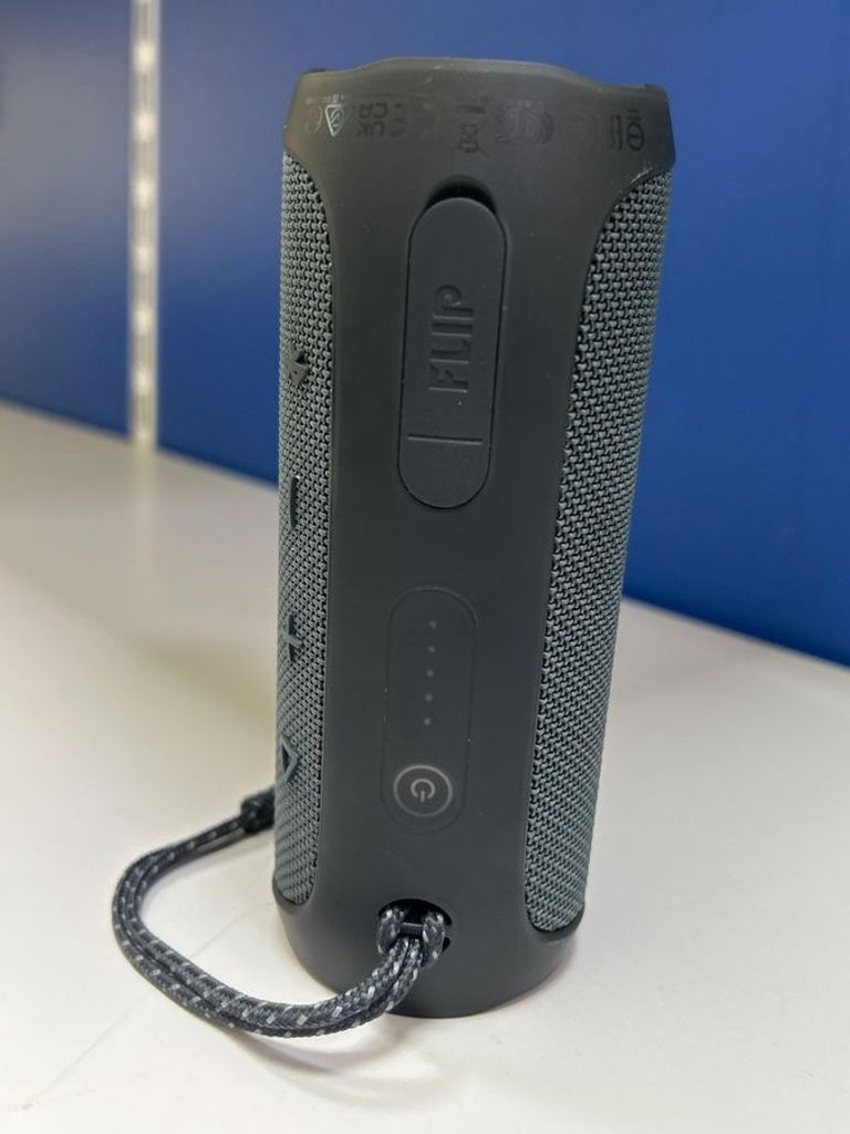Оголошення Jbl flip essential 2 Б/У