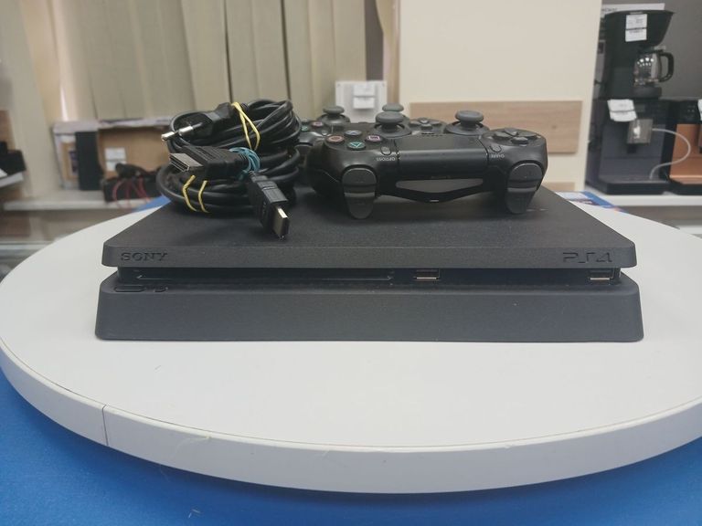 Оголошення  Sony PlayStation 4 Slim 1TB Black Б/У