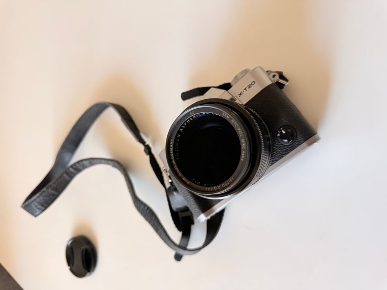 Дешево Fujifilm X-T20 + XF 35mm f1.4 R з ломбарду