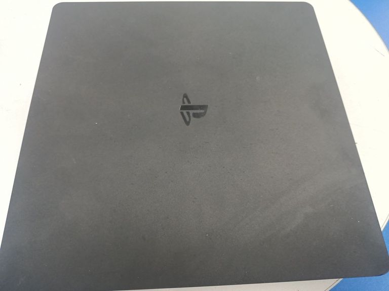 Купити Sony playstation 4 500gb Б/У
