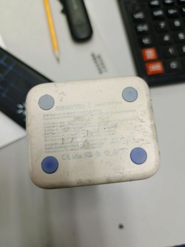 Дешево Remax rpp-596 40000mah 22,5w з ломбарду