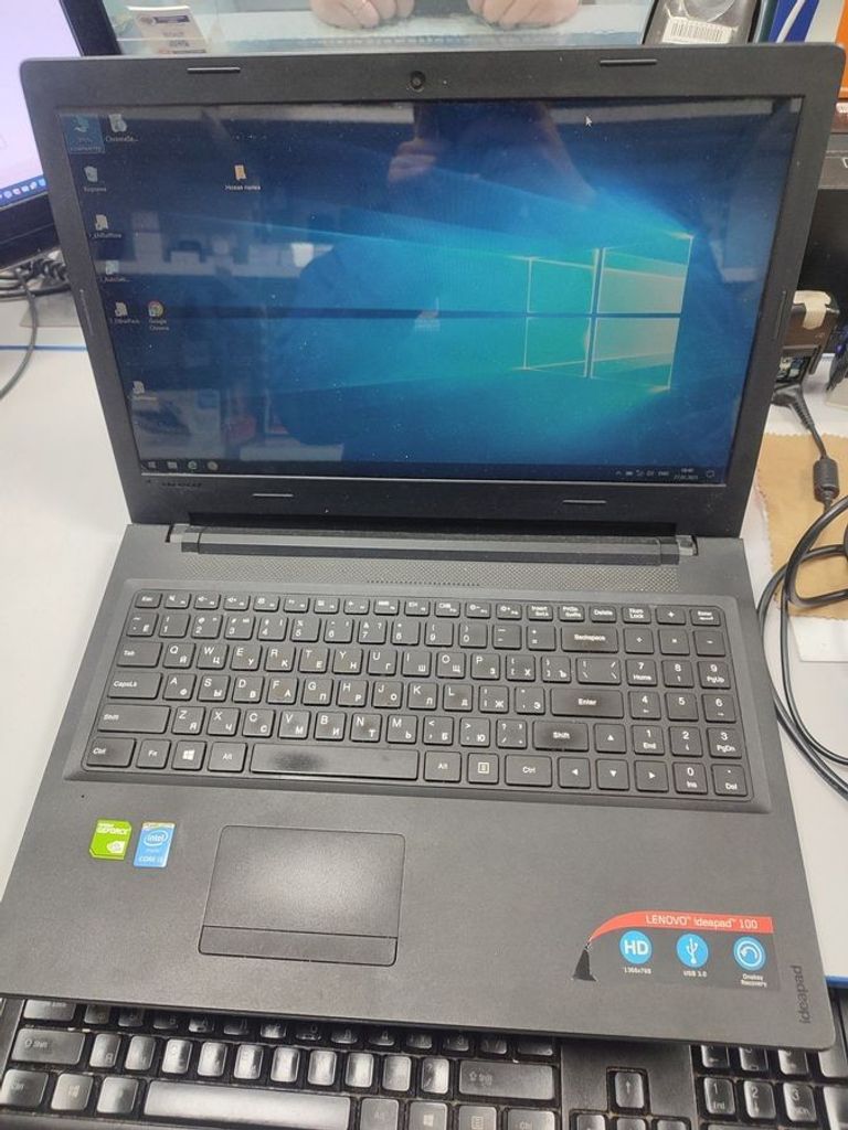 Дешиво Lenovo 15/core i3 5005u ddr3/4gb ddr3/hdd 500 gb/ssd *відсутній/geforce 920m 2gb с ломбарда