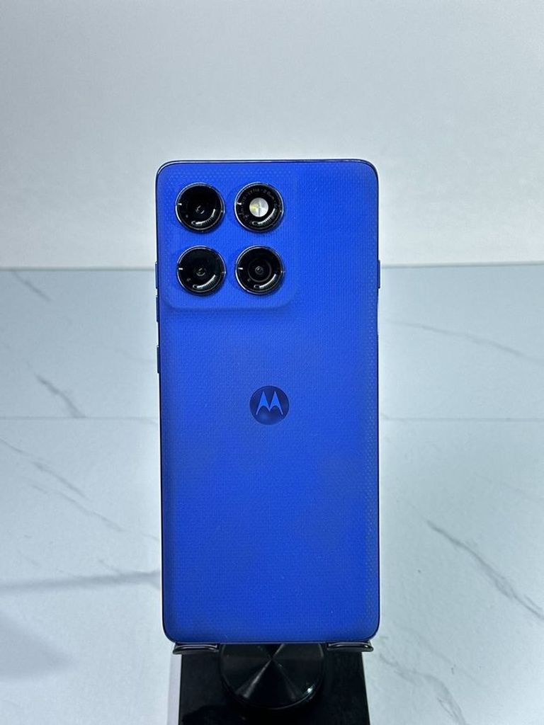 Motorola Moto Edge 60 Pro 12/512GB Sparkling Grape (PB7X0011) Код:01-200914444. Зображення 8