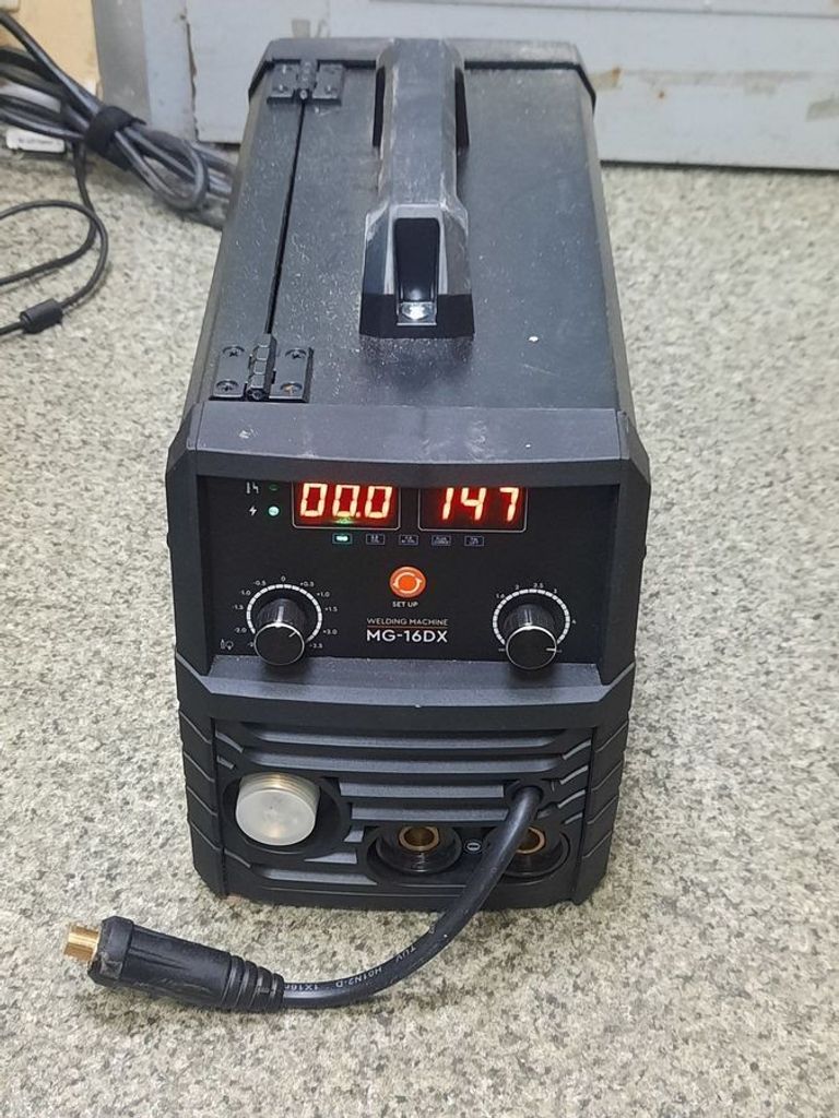 Дешево Dnipro-M mg-16dx з ломбарду