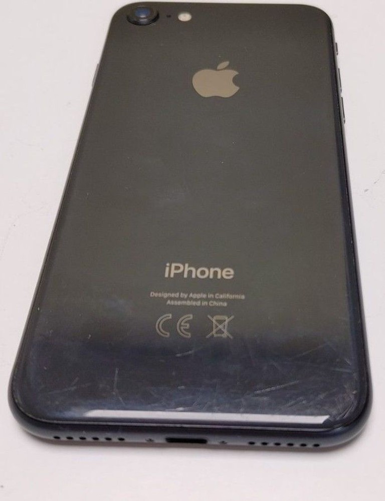 Apple iphone 8 64gb Код:01-200924783. Изображение 8