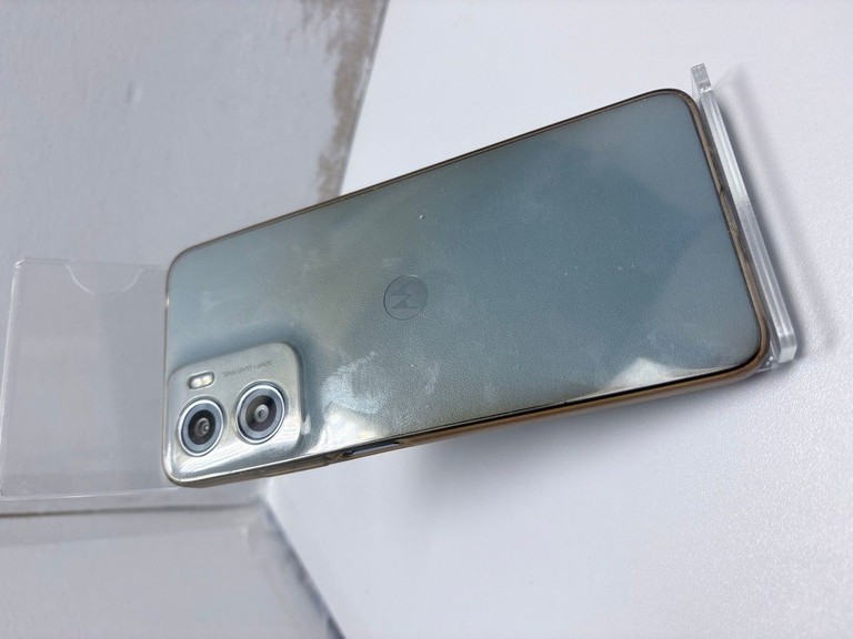 Дешиво Motorola moto e15 2/64gb с ломбарда